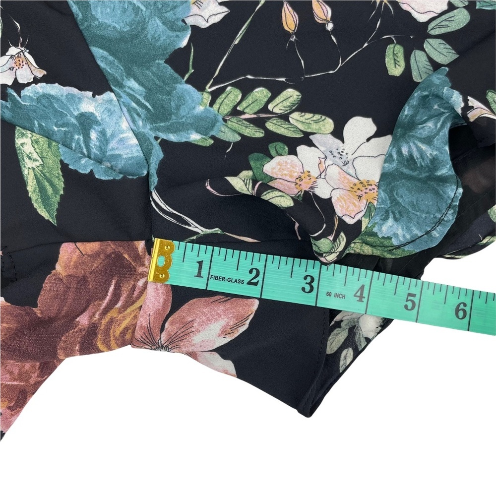 Bardot Amelia Black Floral Ruffle Bell Sleeve Playsuit Romper Size 4‎ XS - Picture 7 of 7